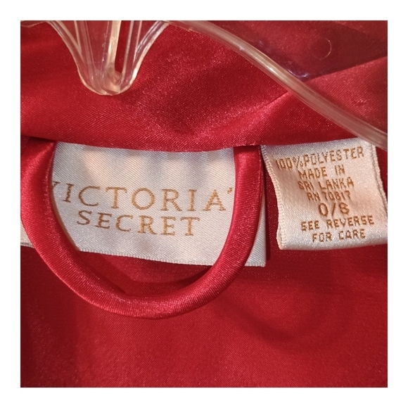 Vintage Victoria's Secret Red Satin Short Robe One Size - Picture 4 of 6